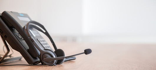 コールセンター業務の費用対効果を最大化！効率化と品質向上を両立させる最新アプローチ